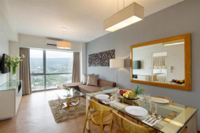 Гостиница Quest Serviced Residences  Себу